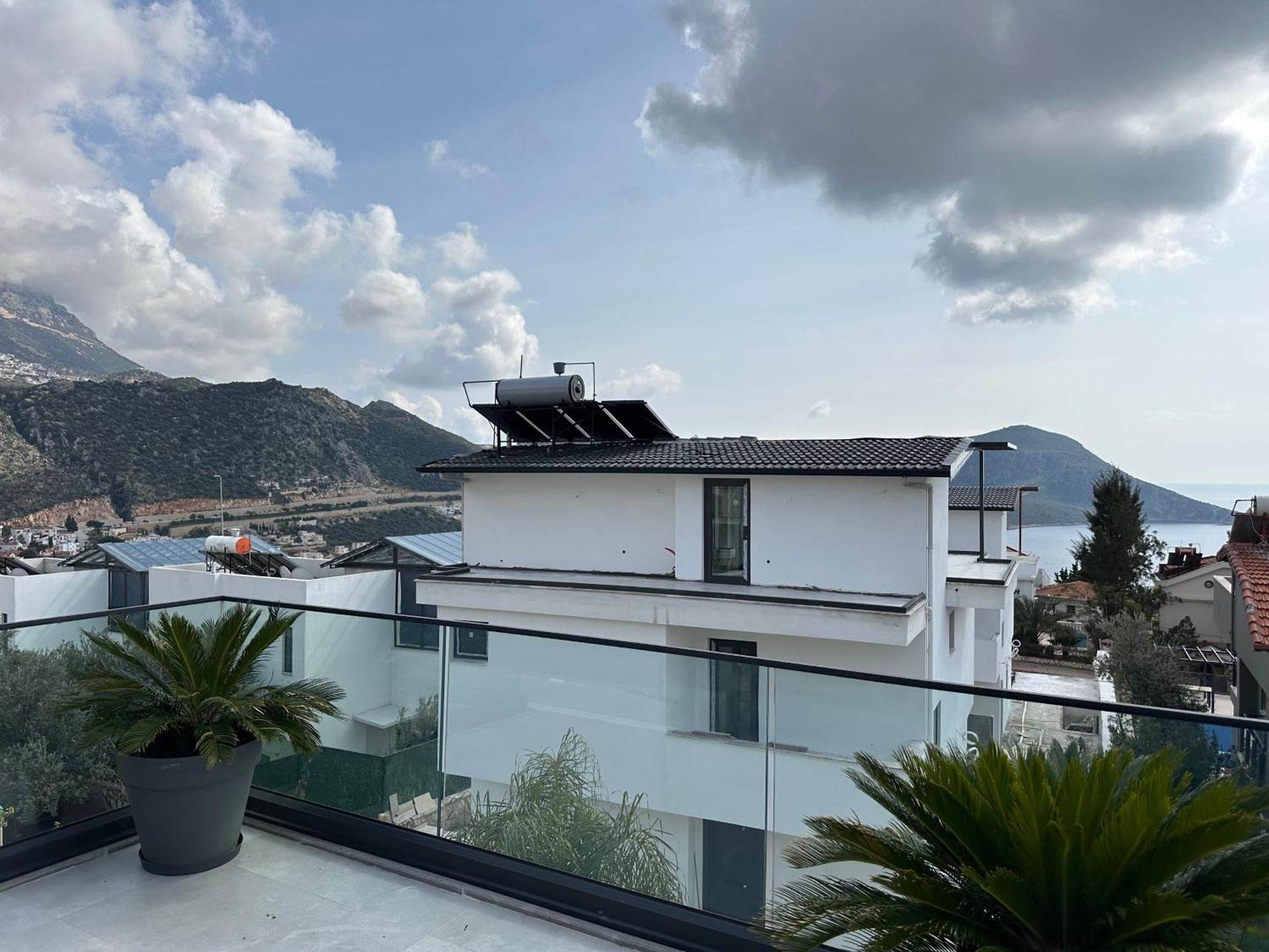 Villa Kazarman, Kalkan'In Kalbinde Denize, Merkeze Екстериор снимка